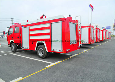 China Notrettungs-Feuerbekämpfungs-LKW mit Wasser-Behälter der Feuerlöschpumpe-4000Liters fournisseur
