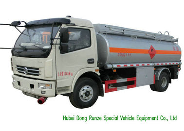 China flüssiger Dieselkraftstoff Bowser des Tankwagen-7000L für die Brennstoffaufnahme mit einzelner Düsen-Brennstoff-Zufuhr fournisseur